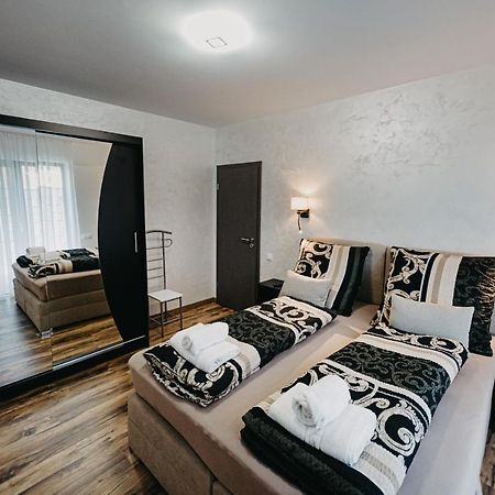 Ap.Casa La Neamtu Apartment Sibiu Exterior photo